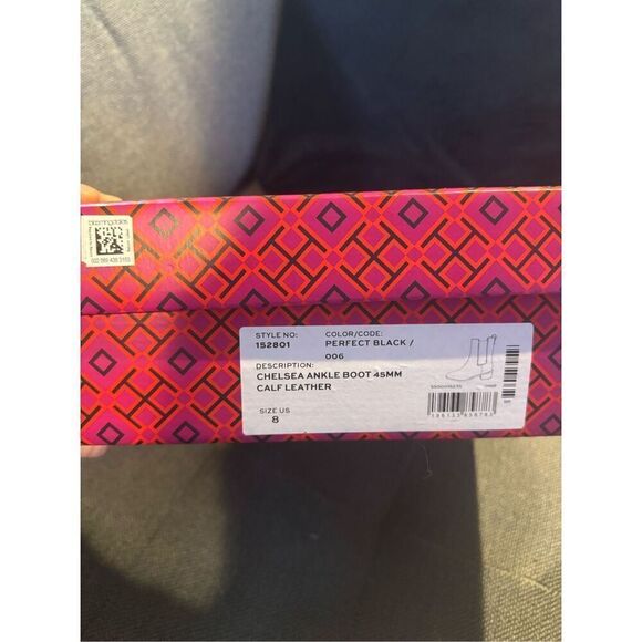 Tory Burch Chelsea ankle boot 45mm calf leather size 8 new in box - Picture 10 of 10